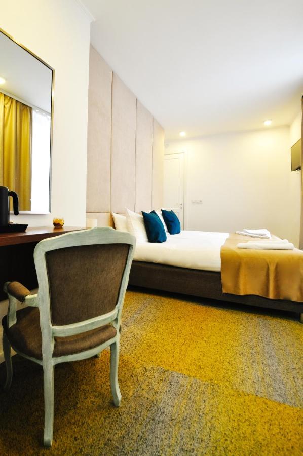 Heritage Hotel Petrakija SJJ Esterno foto