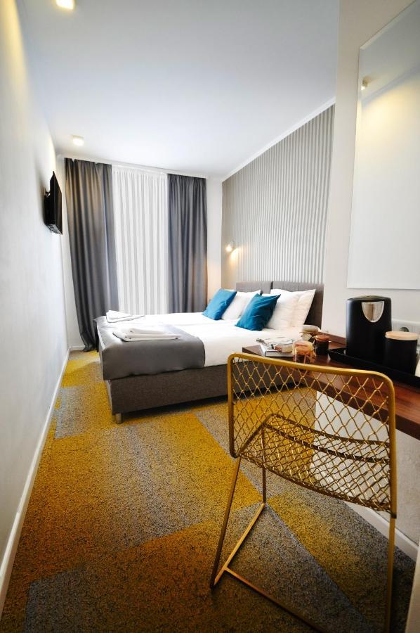 Heritage Hotel Petrakija SJJ Esterno foto