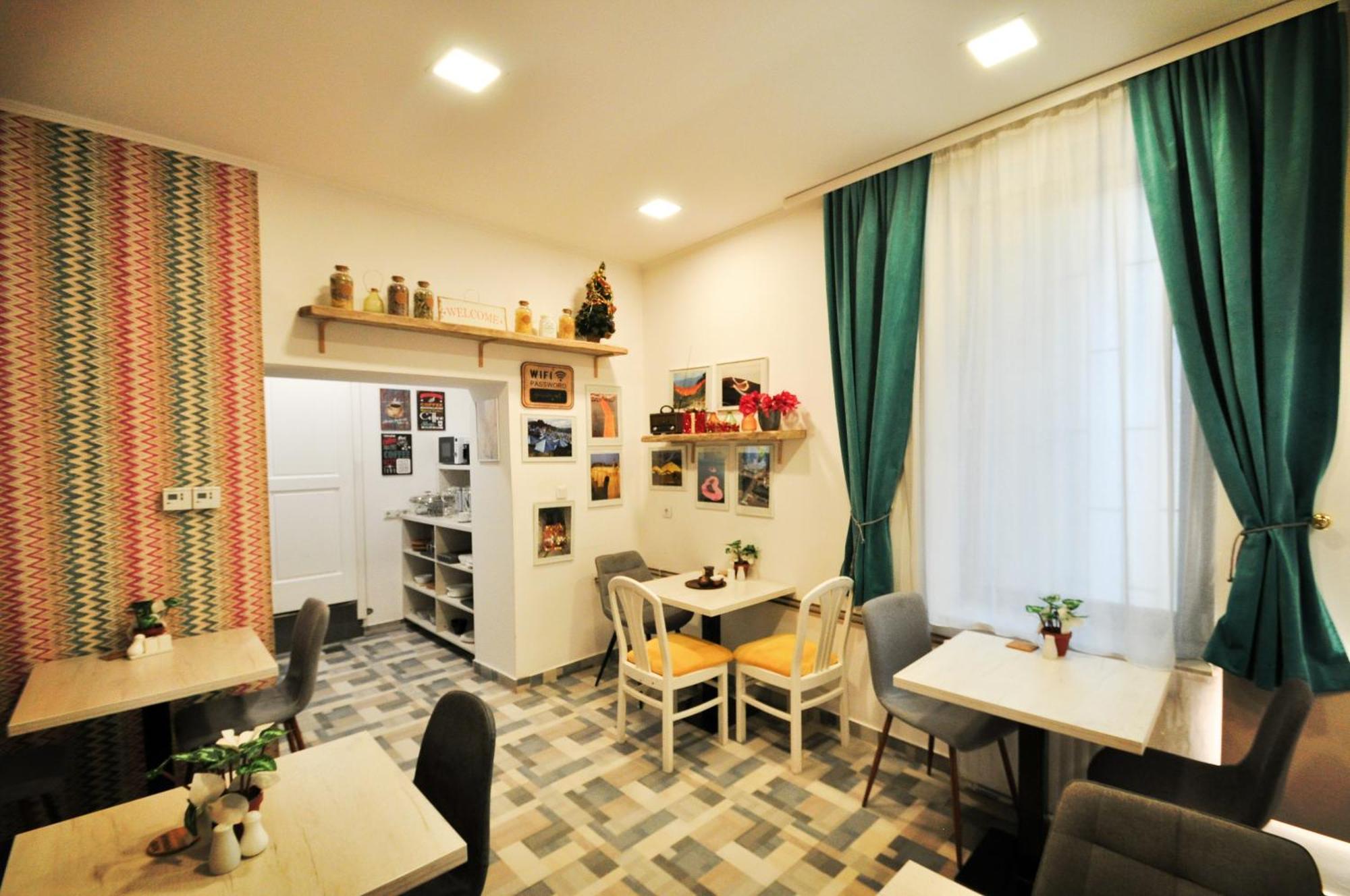 Heritage Hotel Petrakija SJJ Esterno foto