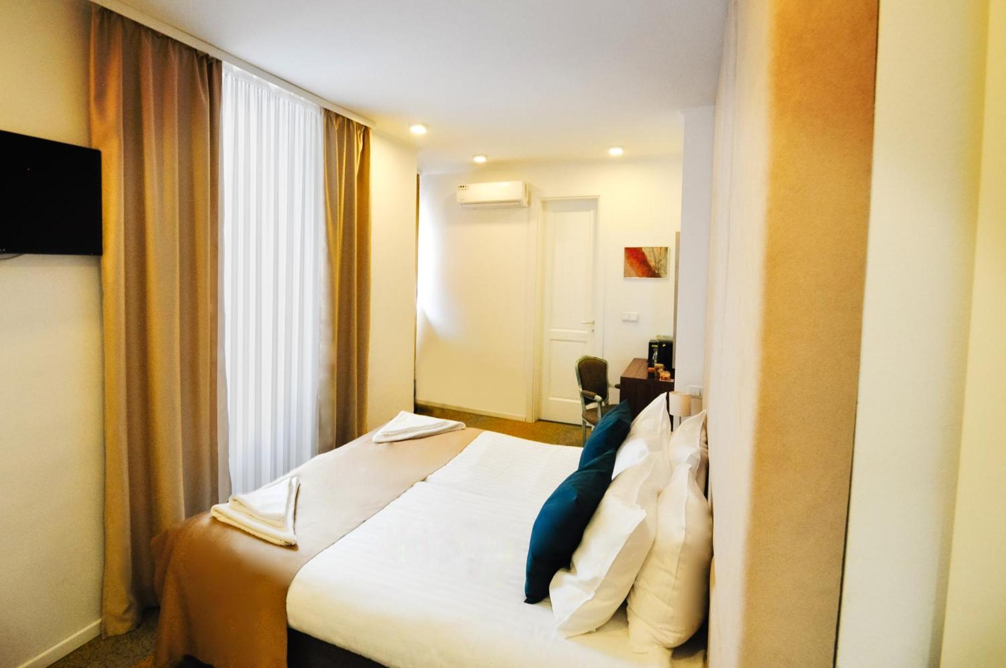 Heritage Hotel Petrakija SJJ Esterno foto