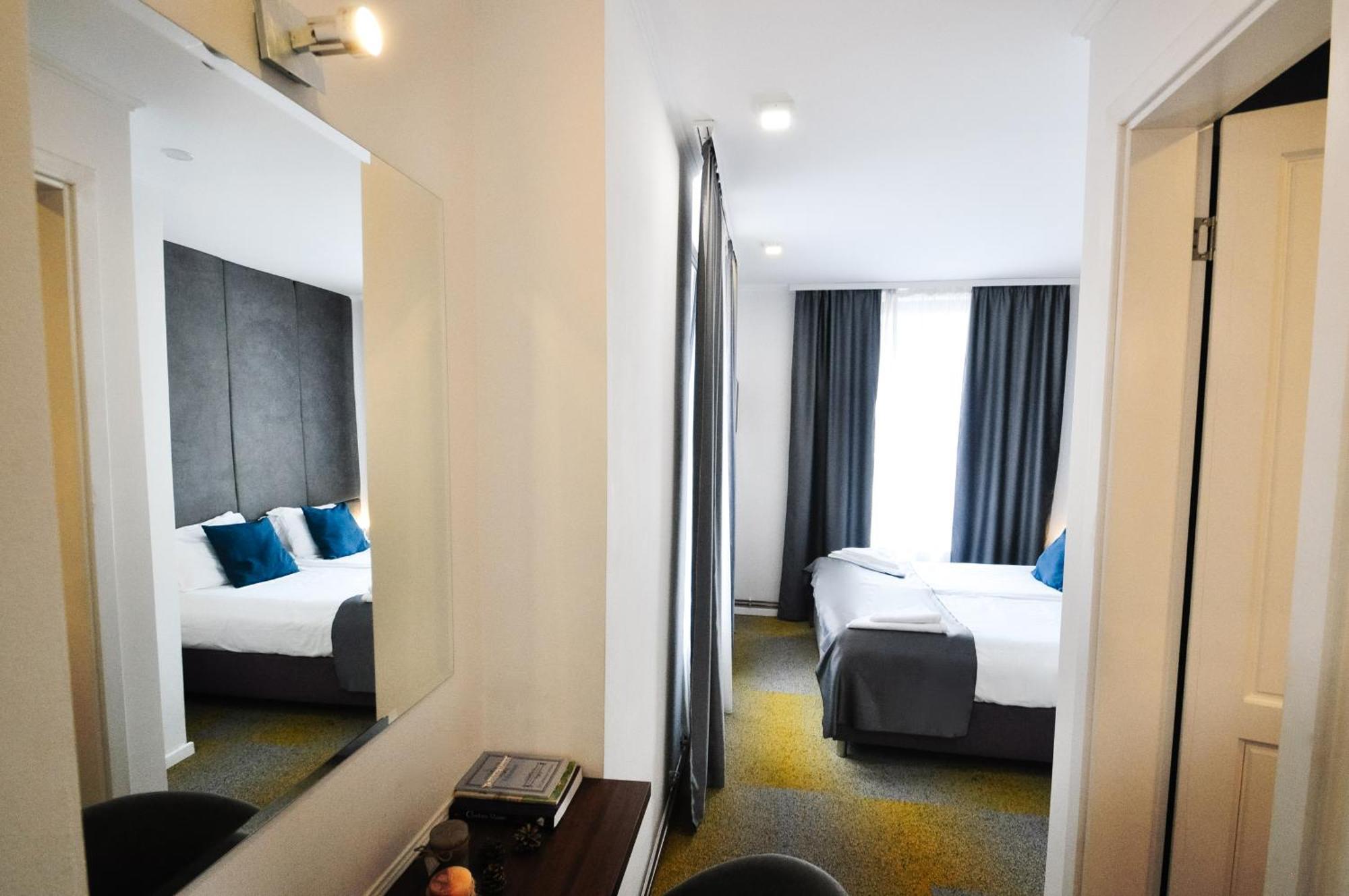 Heritage Hotel Petrakija SJJ Esterno foto